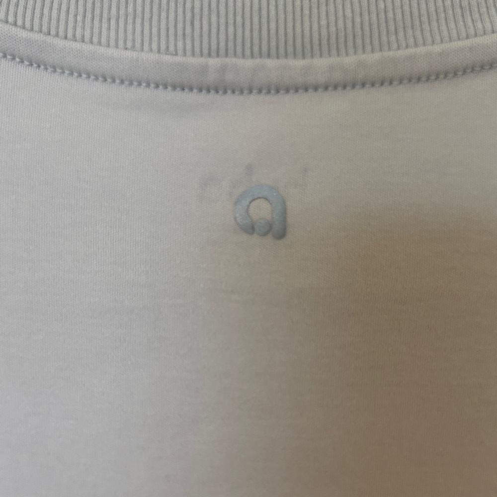 Hyba lavender T-shirt - Picture 4 of 7